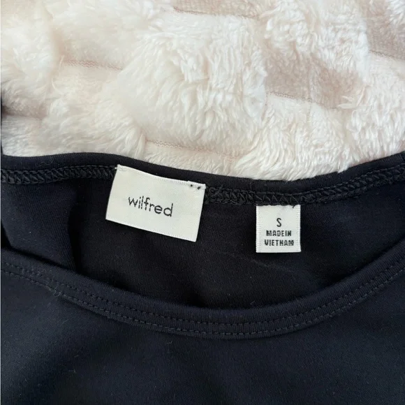 Wilfred Classic Black Maxi Dress - Picture 7 of 7